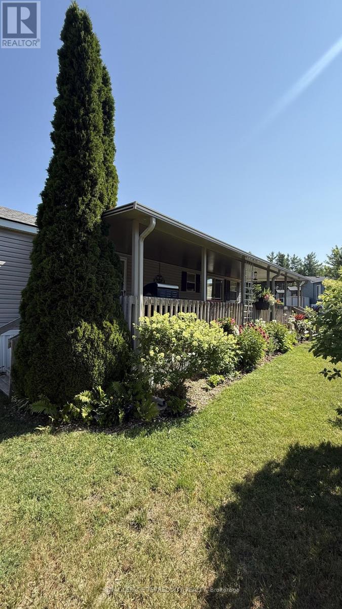 317 ROCKVIEW - Image 9