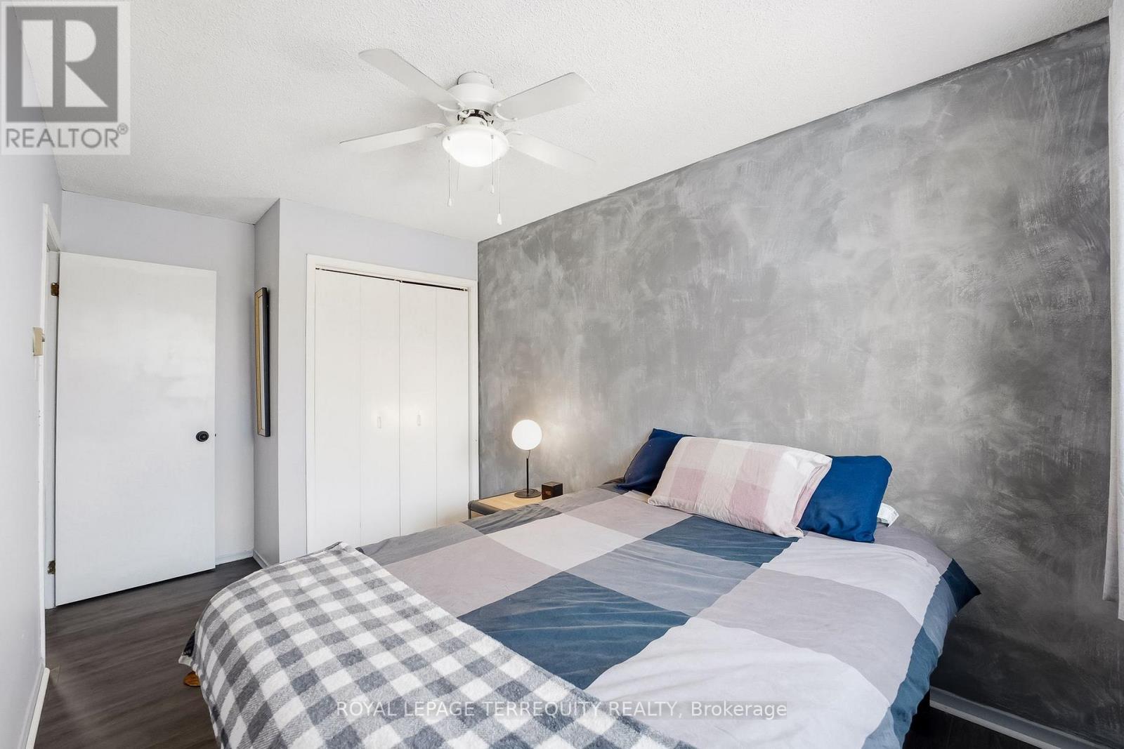 #307 136 WARE STREET - 22