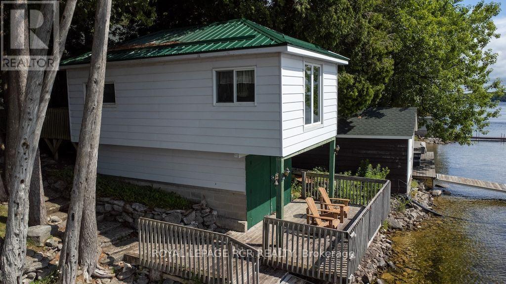 40 GRIFFIN DRIVE - 25