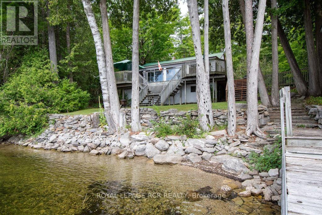 40 GRIFFIN DRIVE - 5
