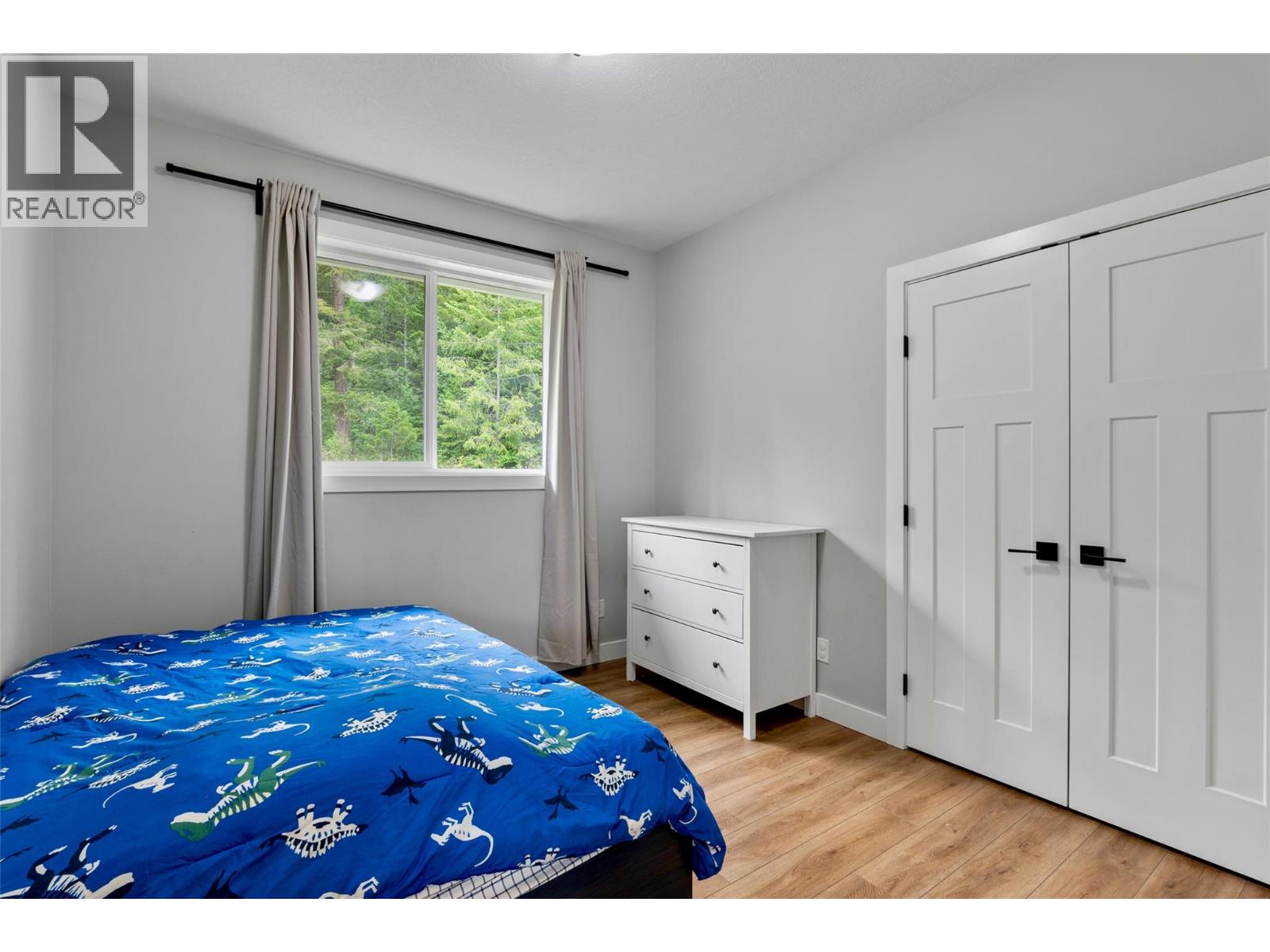 2533 Valley Place - Image 17
