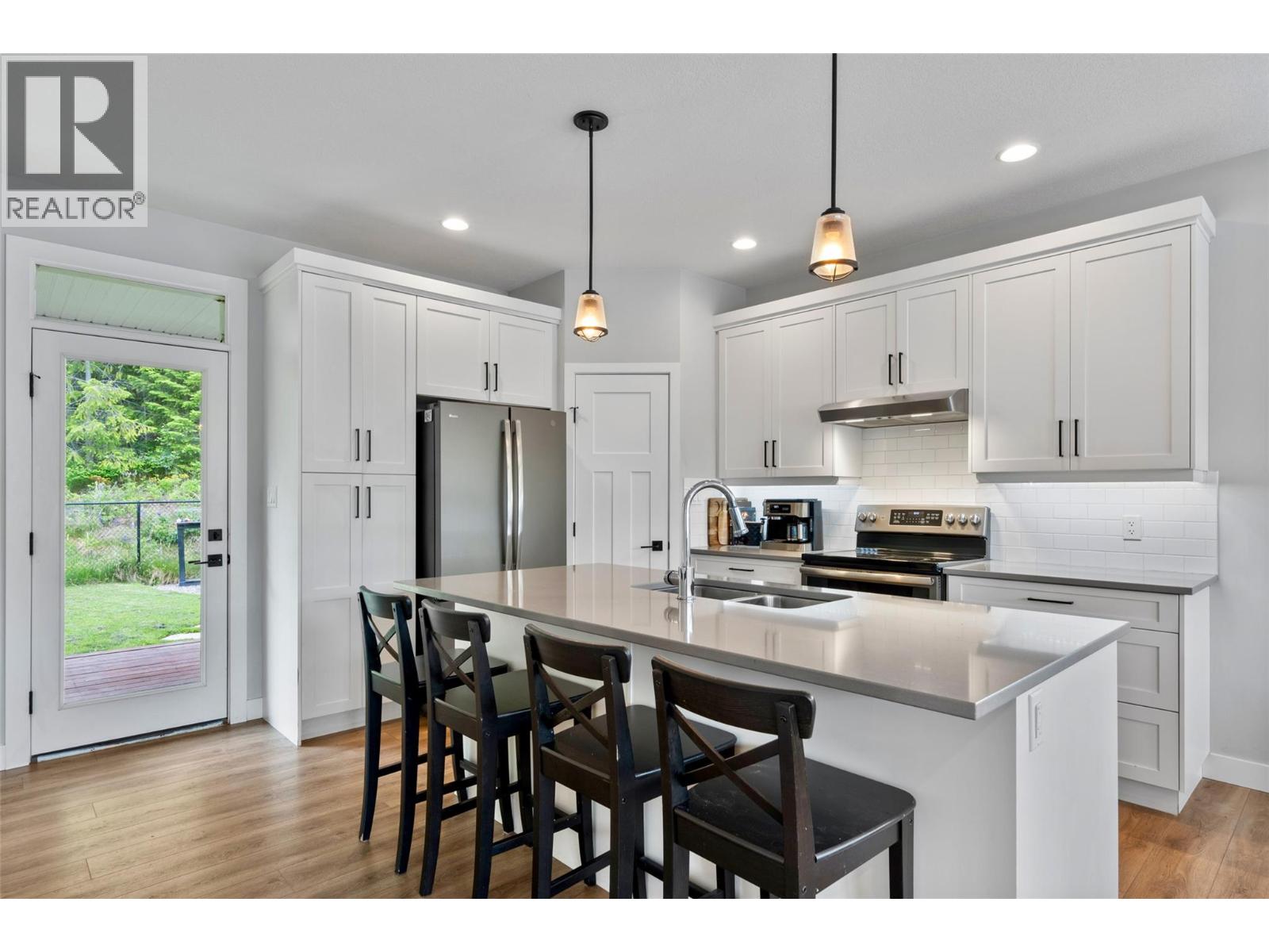2533 Valley Place - 10