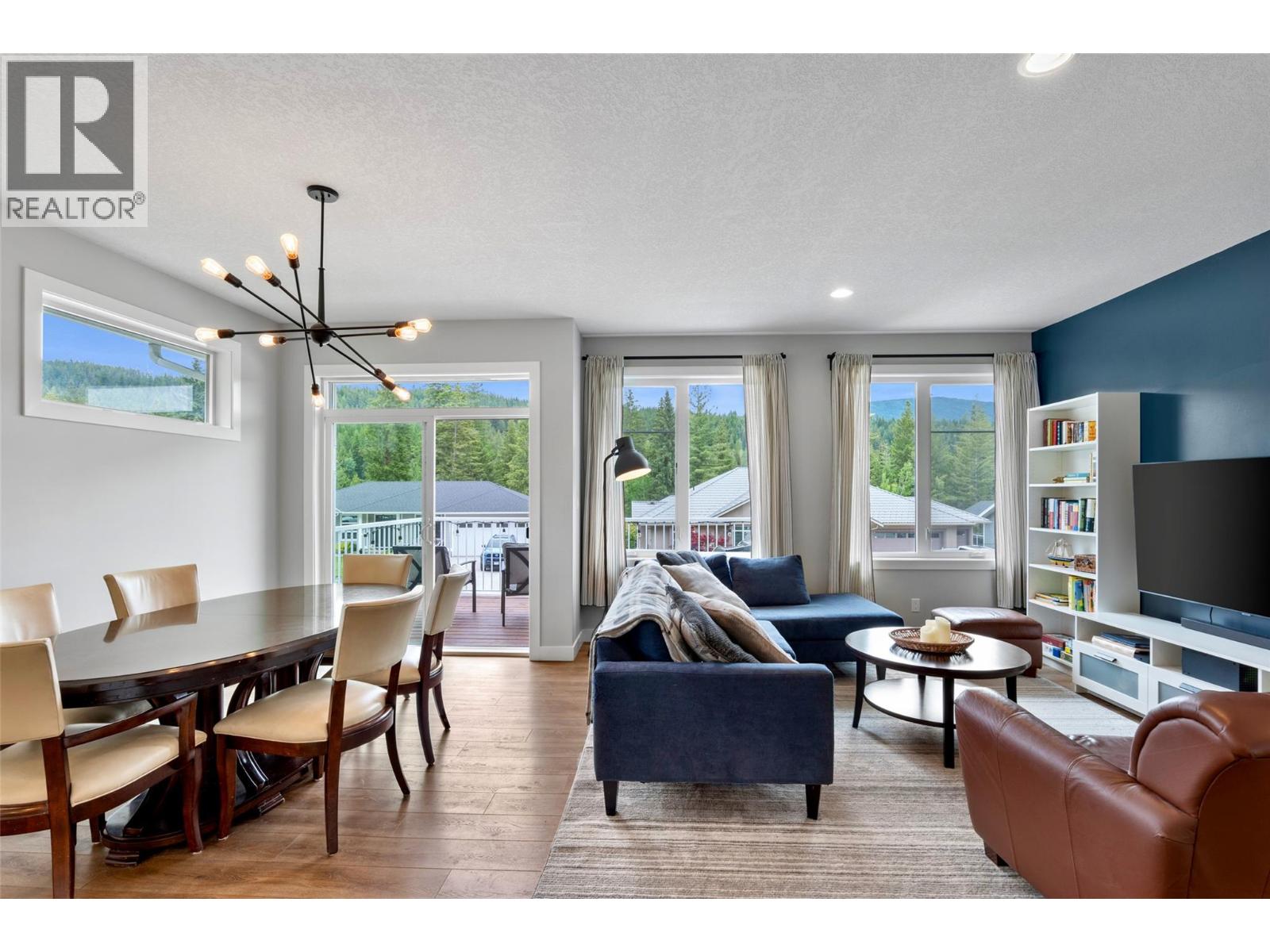 2533 Valley Place - 6