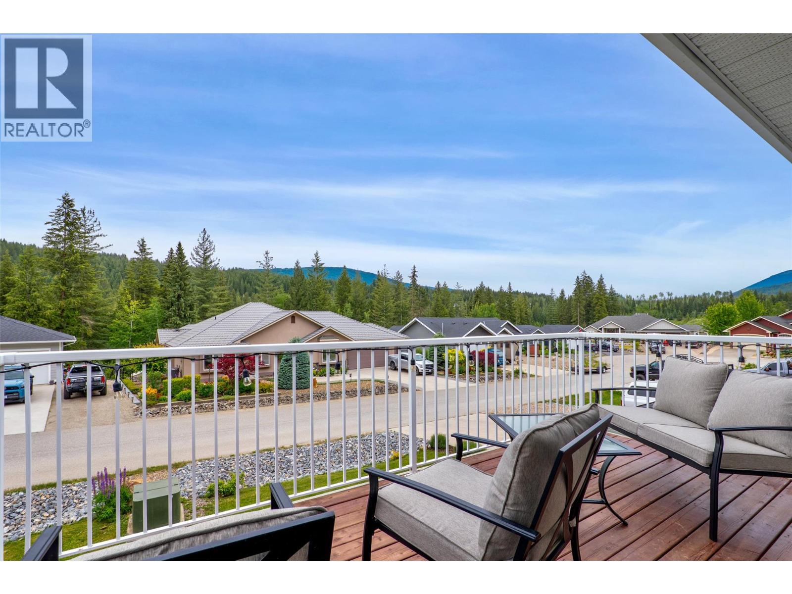 2533 Valley Place - Image 29