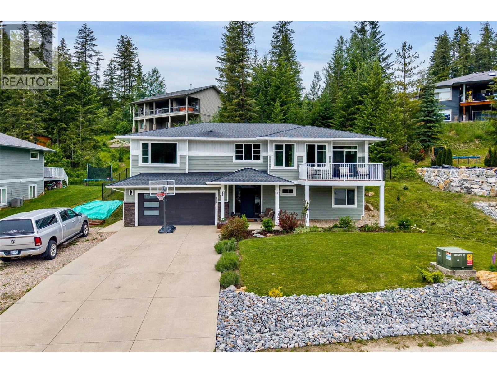 2533 Valley Place - Image 5