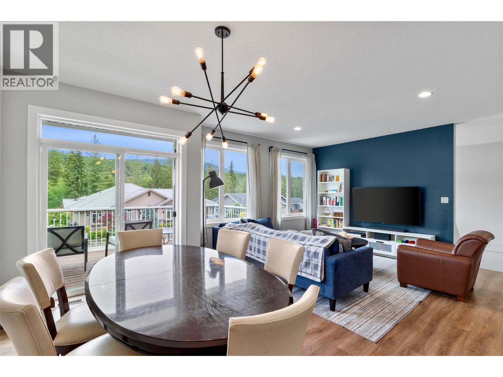 2533 Valley Place - Image 7