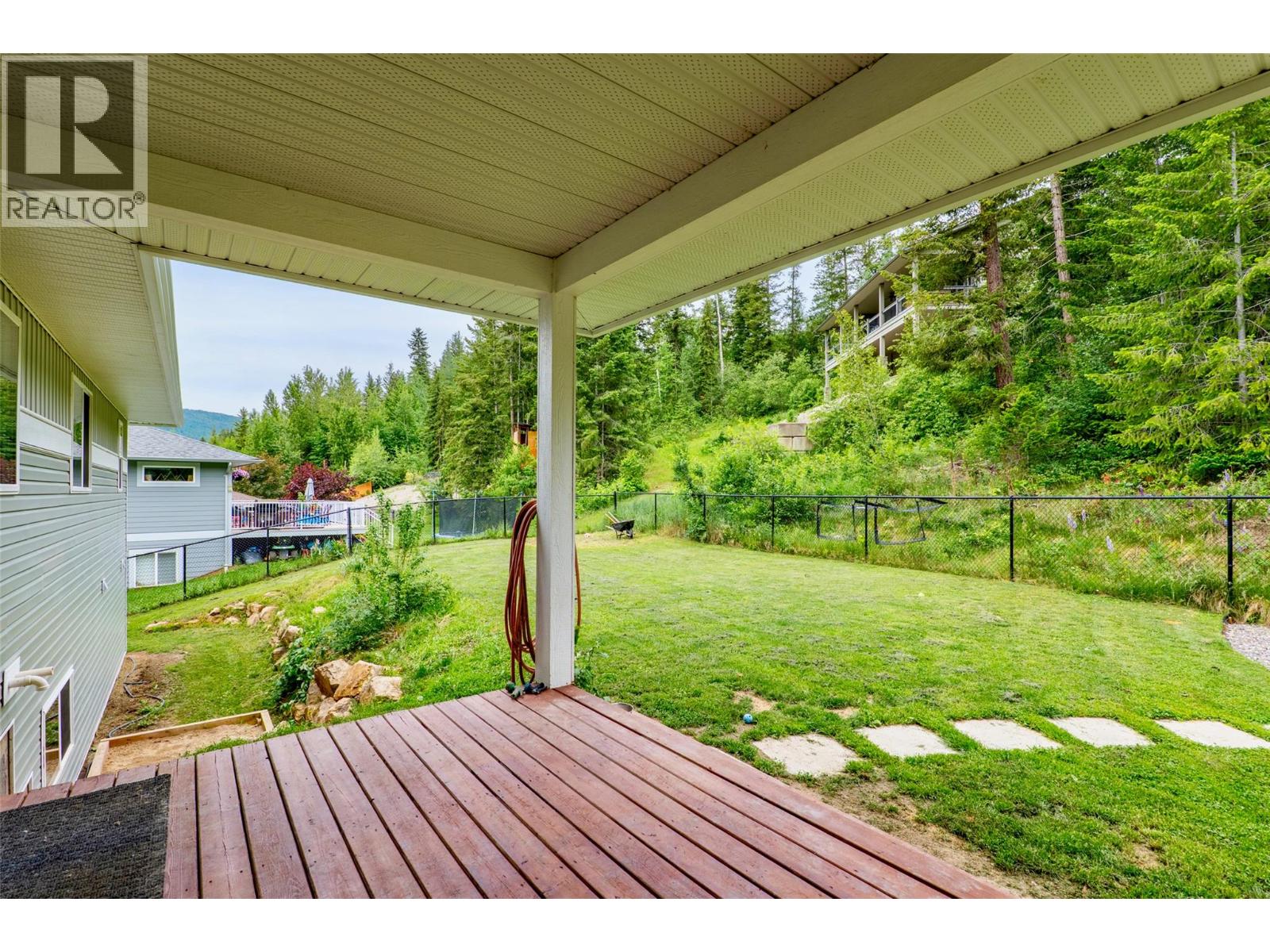 2533 Valley Place - Image 32