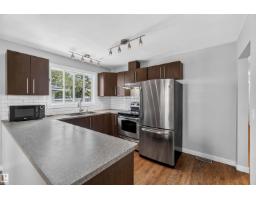 Bedroom 4 - 9611 95 St, Fort Saskatchewan, AB T8L1R9 Photo 8