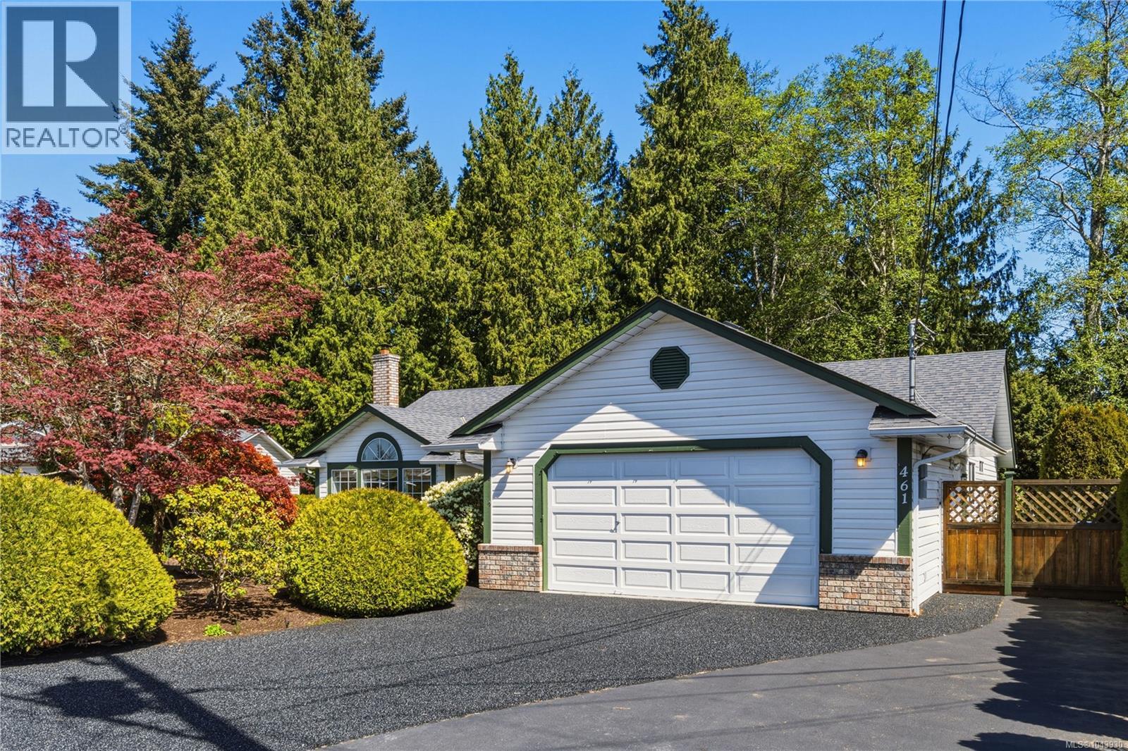 461 Rowan Dr - 1