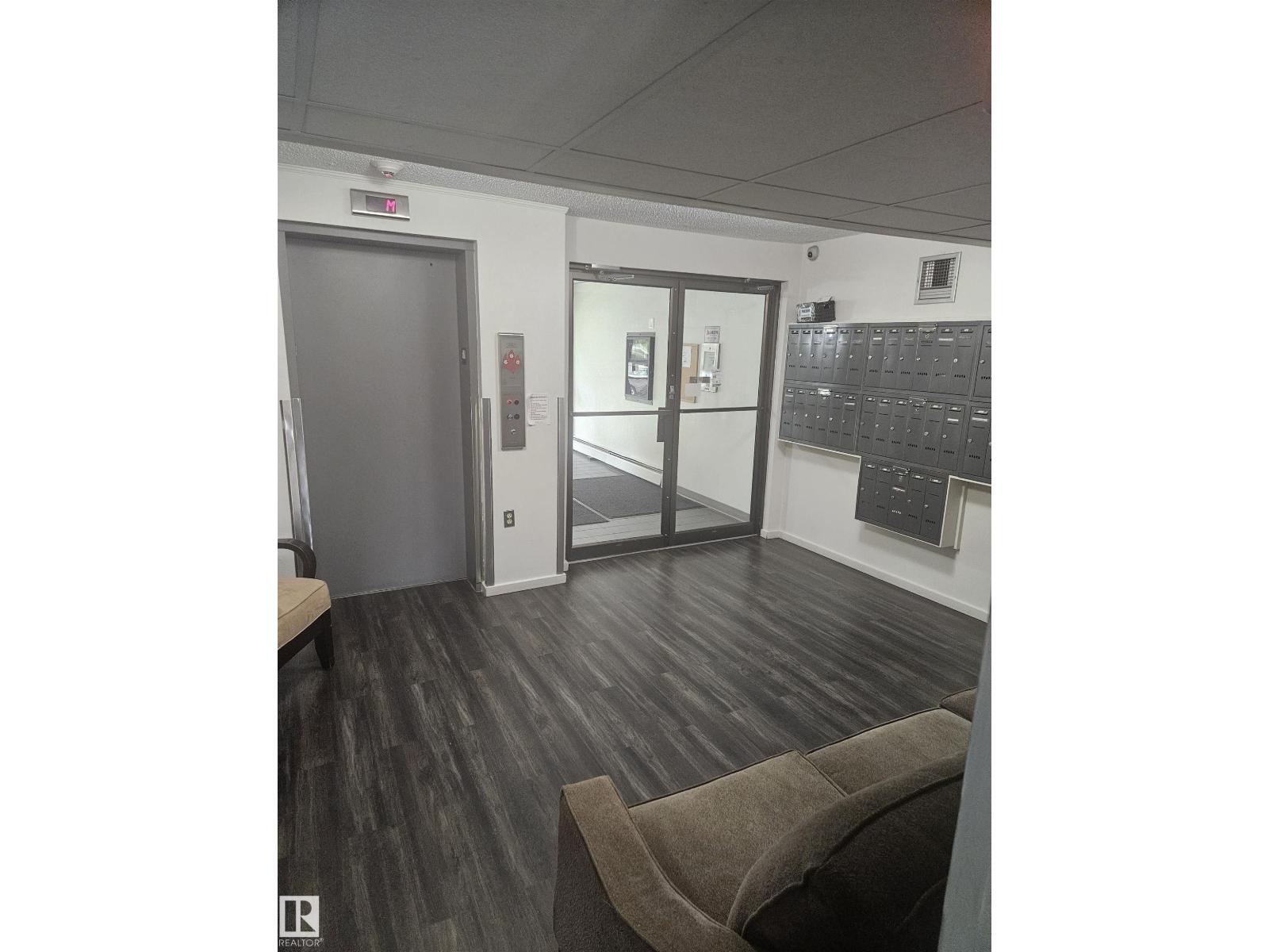 #206 10838 108 street NW - 5