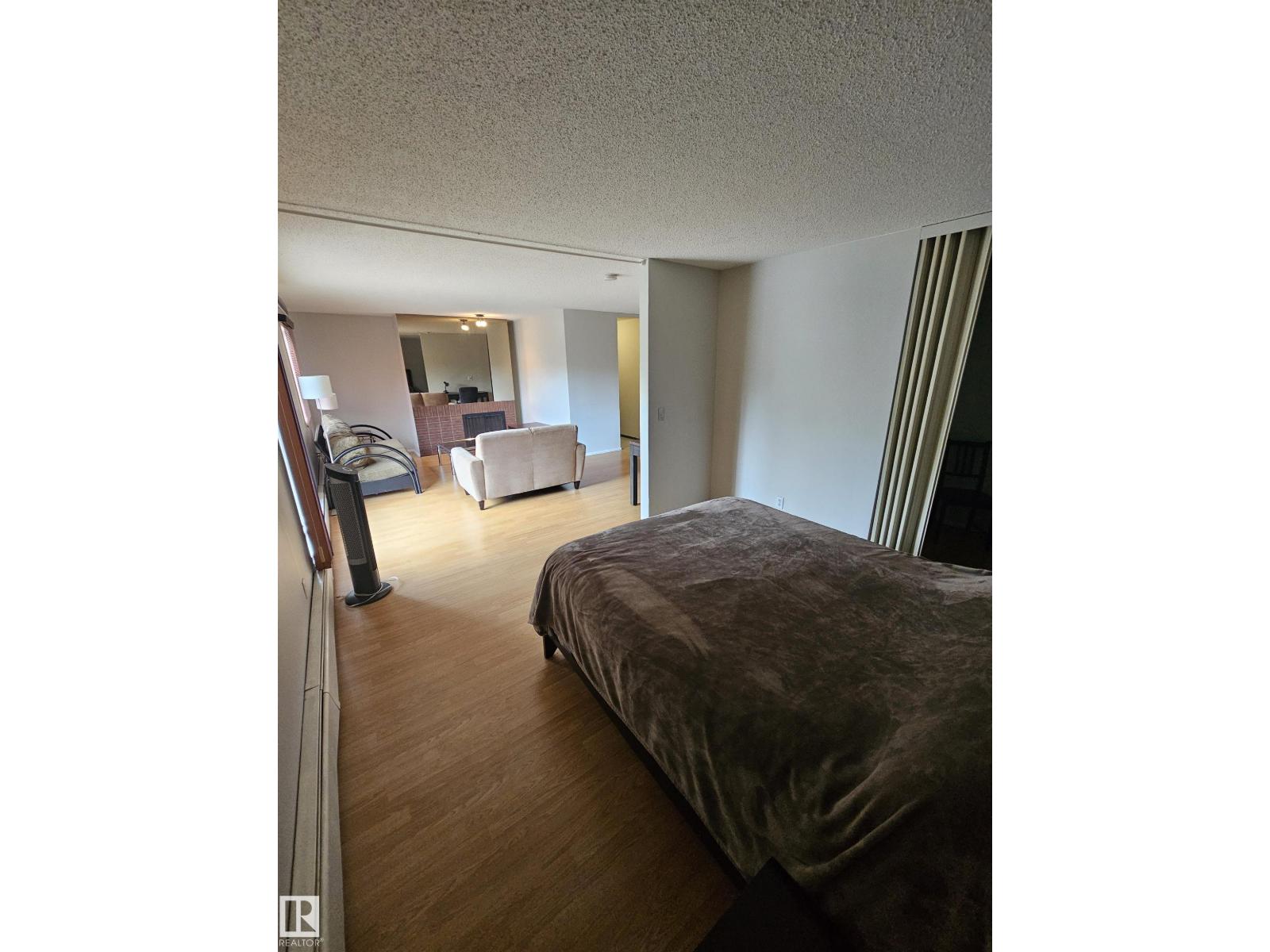 #206 10838 108 street NW - 13
