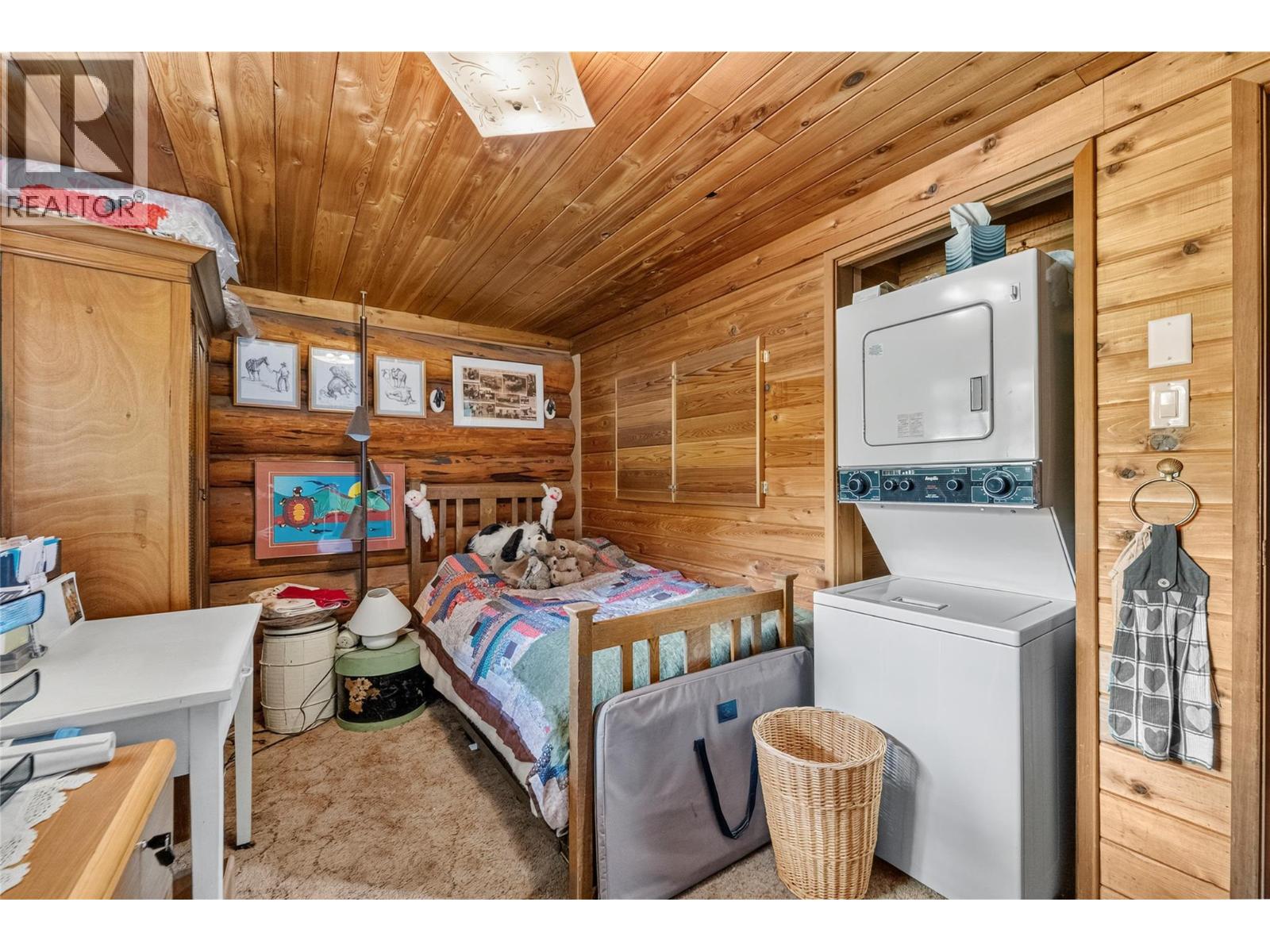3069 Fox Farm Road - Image 16