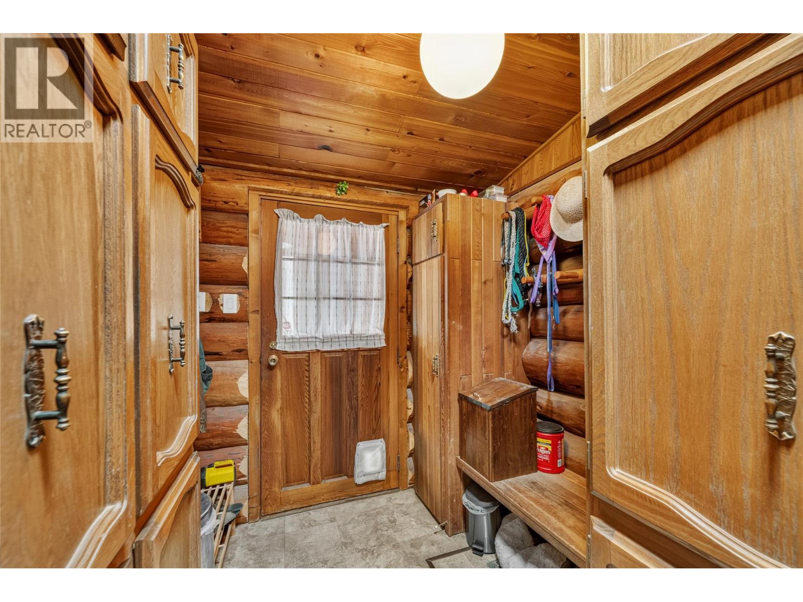 3069 Fox Farm Road - Image 13