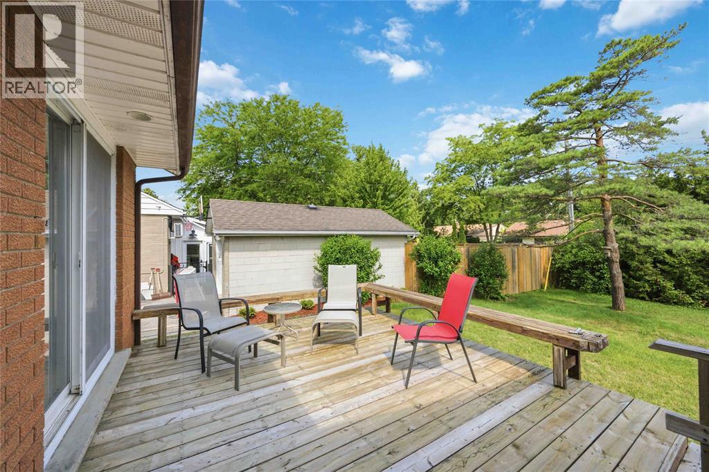 824 CHARLESWORTH DRIVE - 35