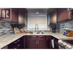 3pc Bathroom - 6 Higgins Bay, Regina, SK S4R6B6 Photo 11