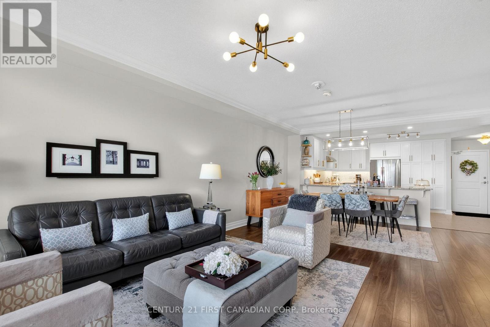 #208 260 VILLAGEWALK BOULEVARD - 12