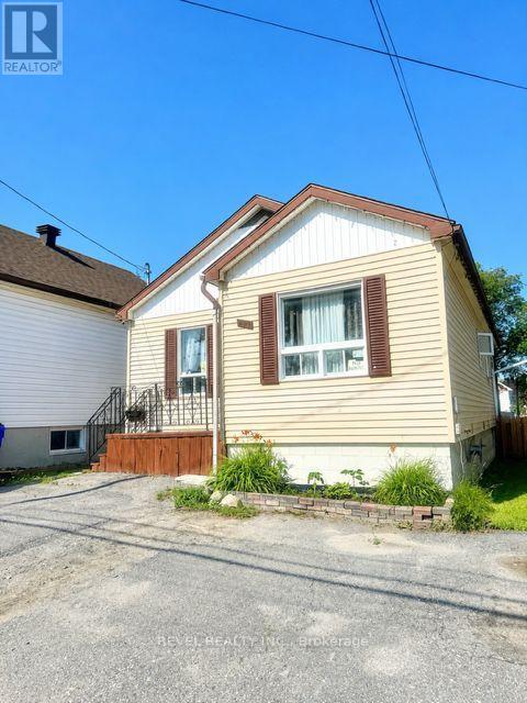393 PINE STREET N - 1