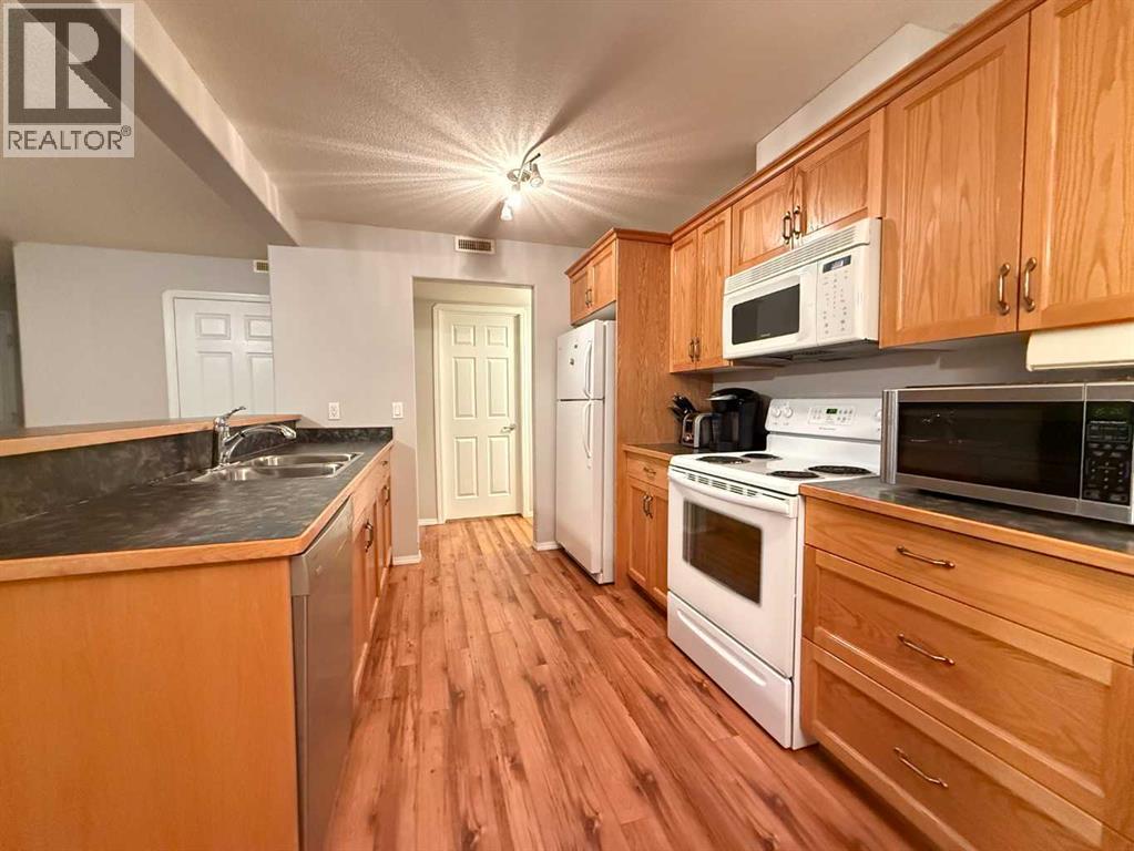#103 501 3 Street - Image 6