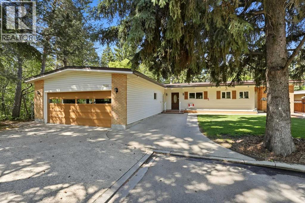 3514 Spruce Drive, Red Deer