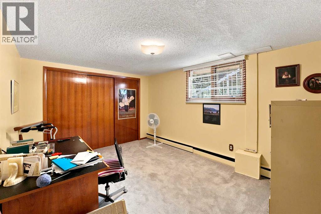 3514 Spruce Drive, Red Deer