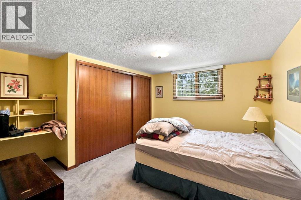 3514 Spruce Drive, Red Deer