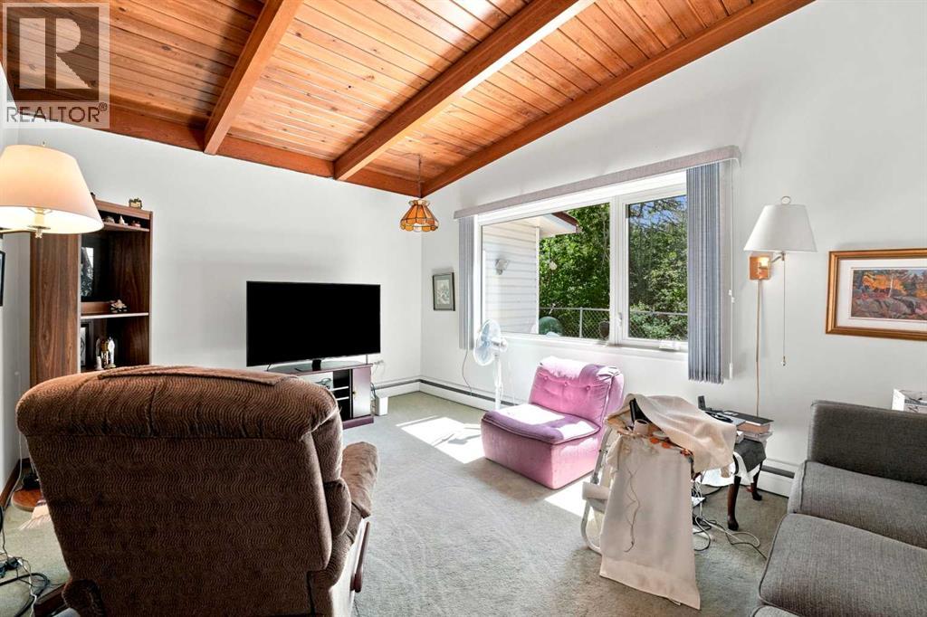 3514 Spruce Drive, Red Deer