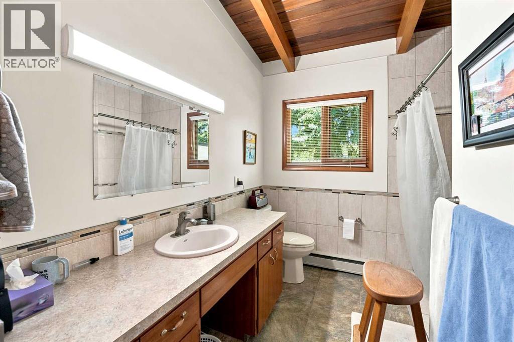 3514 Spruce Drive, Red Deer