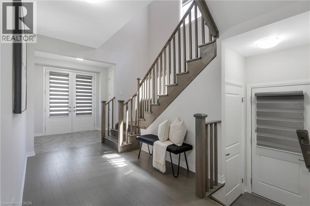 14 MARY WATSON Street - 15