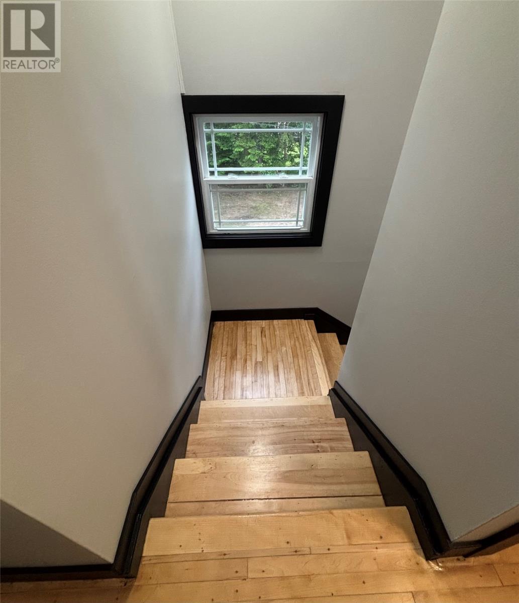 51 MacDonald Drive thumbnail 10
