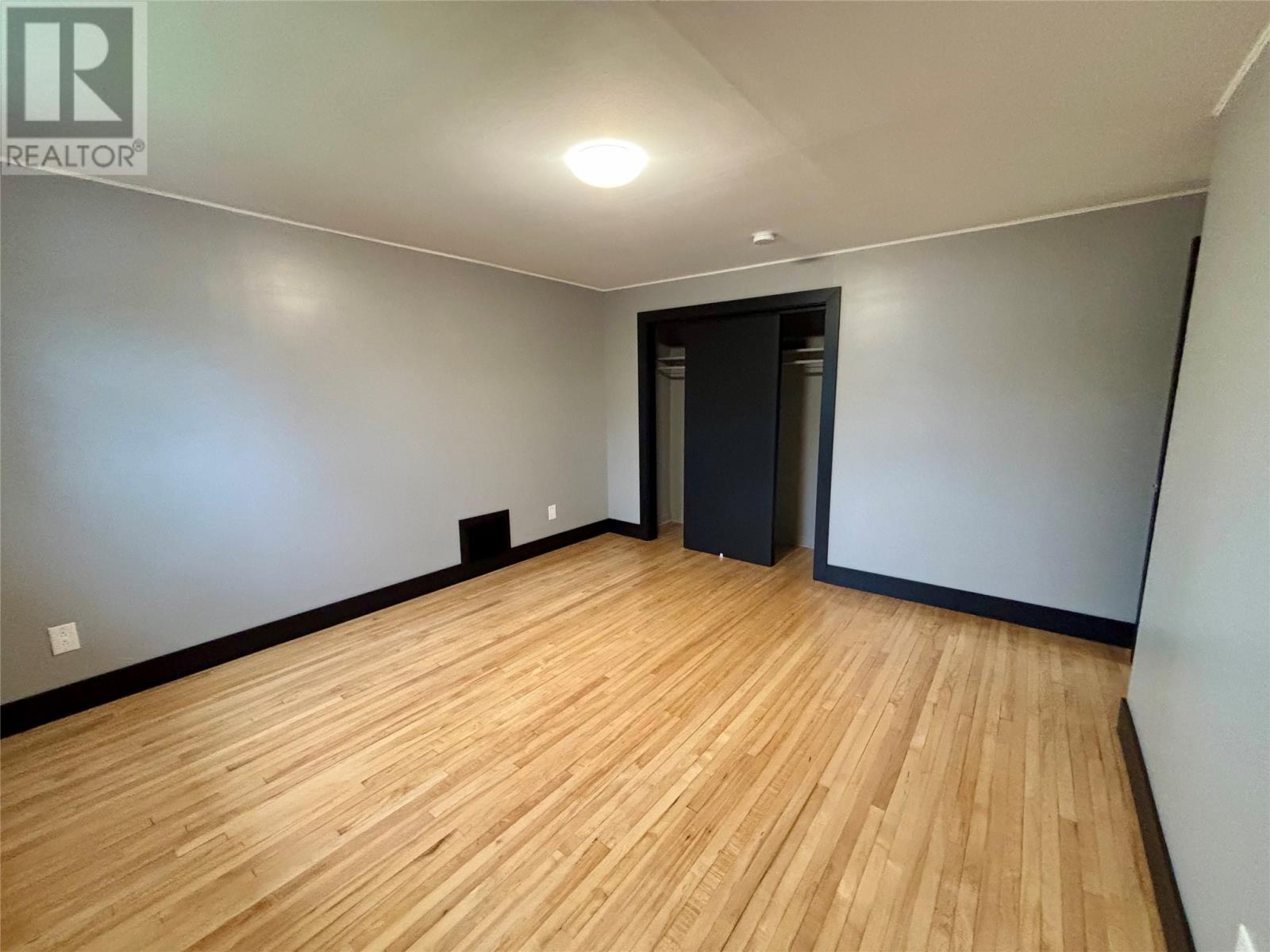 51 MacDonald Drive thumbnail 15