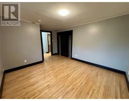 51 MacDonald Drive thumbnail 14