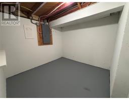 51 MacDonald Drive thumbnail 25