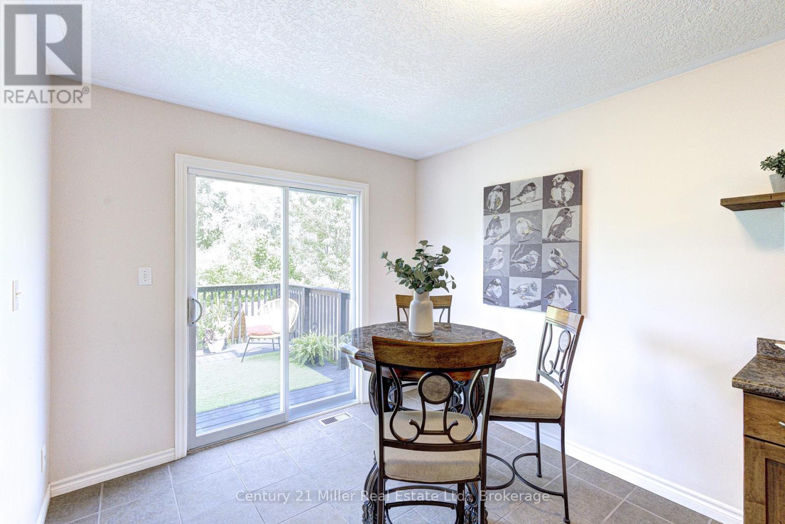 282 CARRINGTON DRIVE - 13