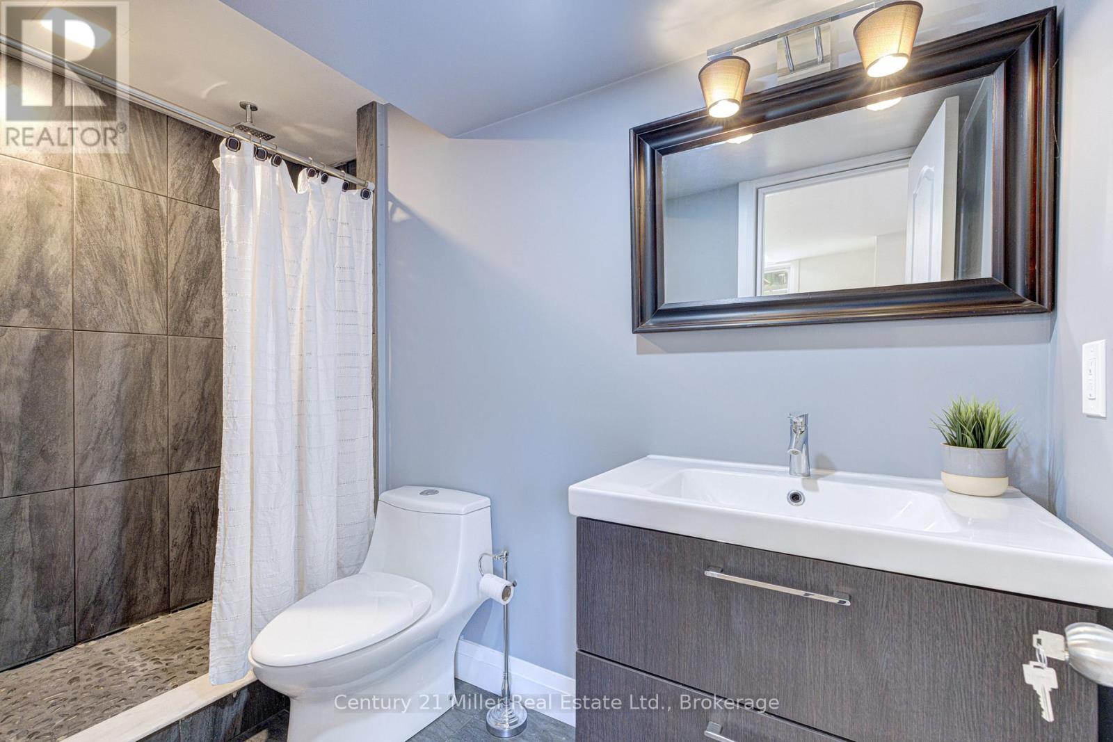 282 CARRINGTON DRIVE - 37