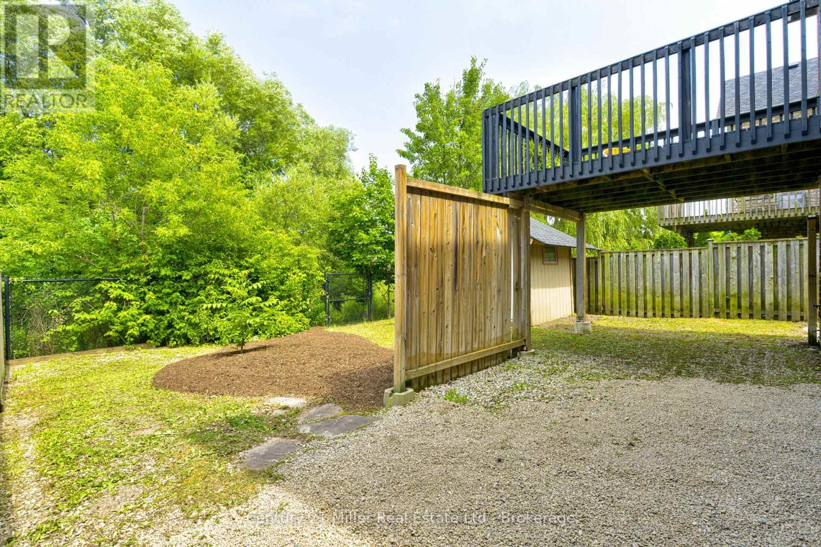 282 CARRINGTON DRIVE - 39