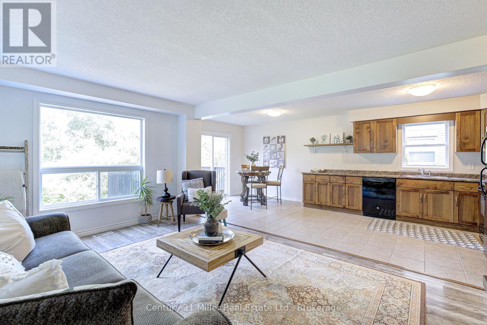 282 CARRINGTON DRIVE - 7