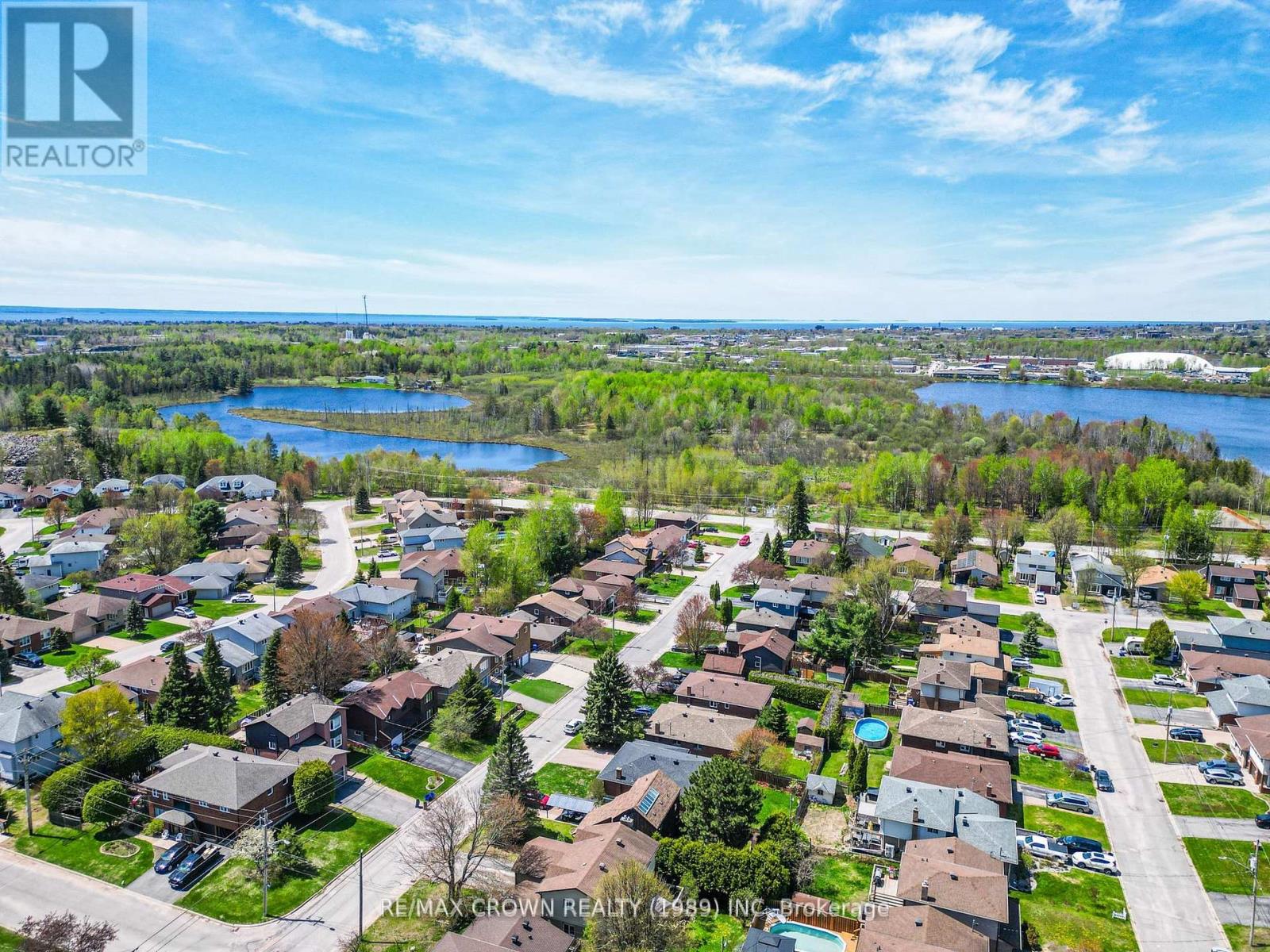 53 SABLE CRESCENT - 43