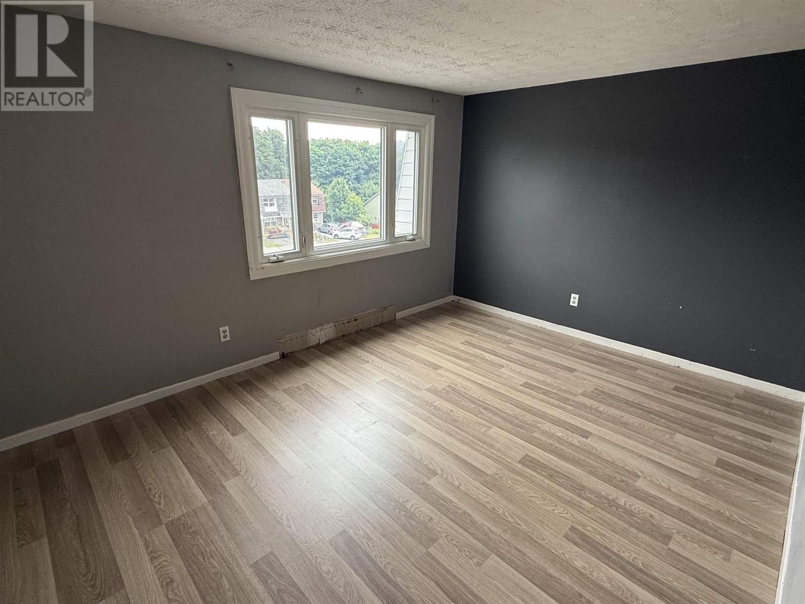 5 HIGHLAND PL - Image 16