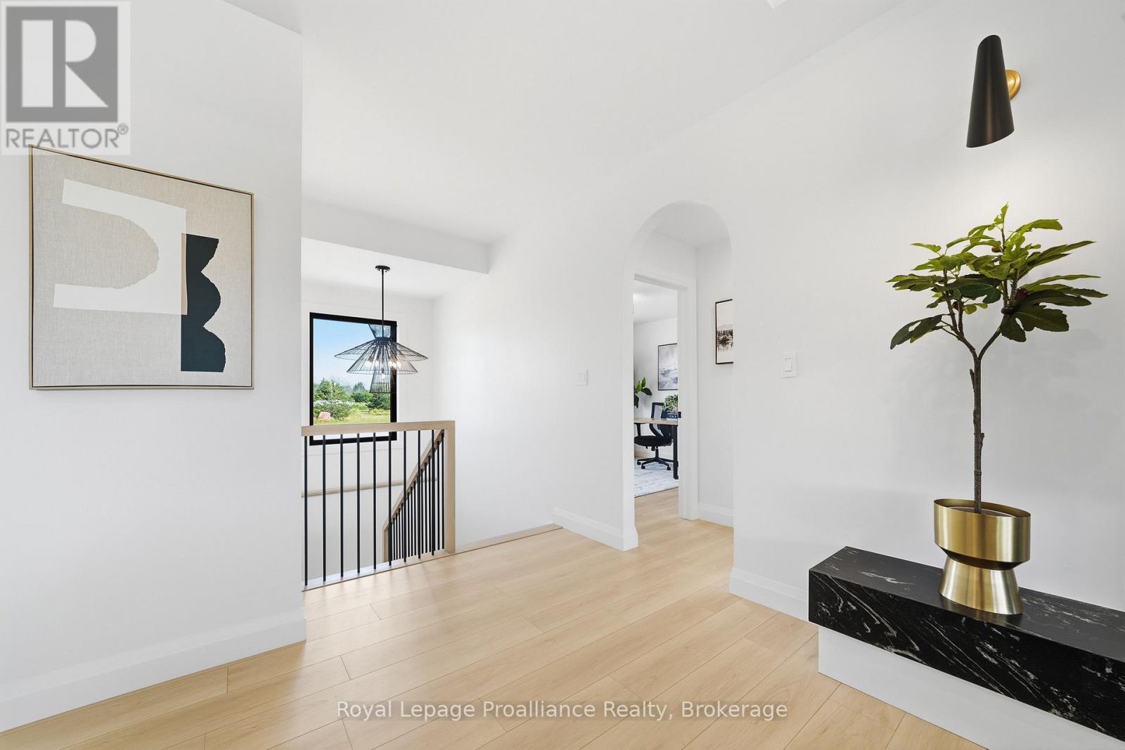 393 MICHAEL'S WAY - Image 10