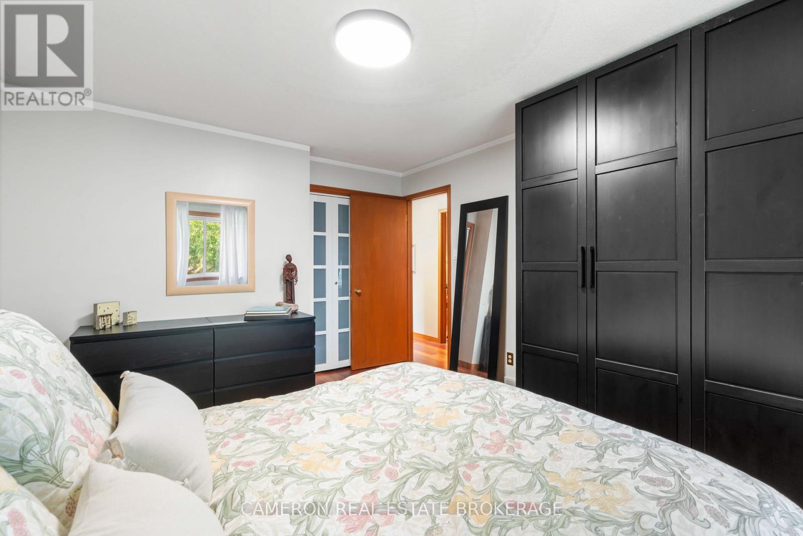 1344 STORMONT DRIVE - Image 18