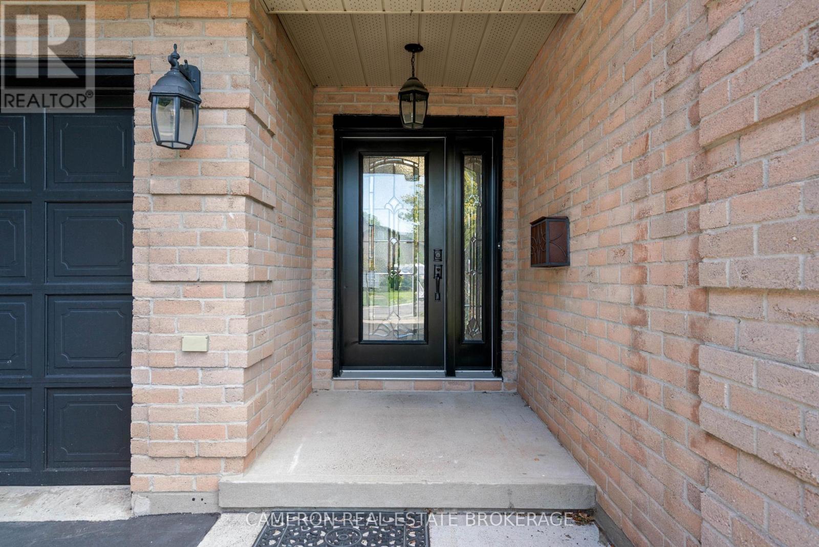 1344 STORMONT DRIVE - 3