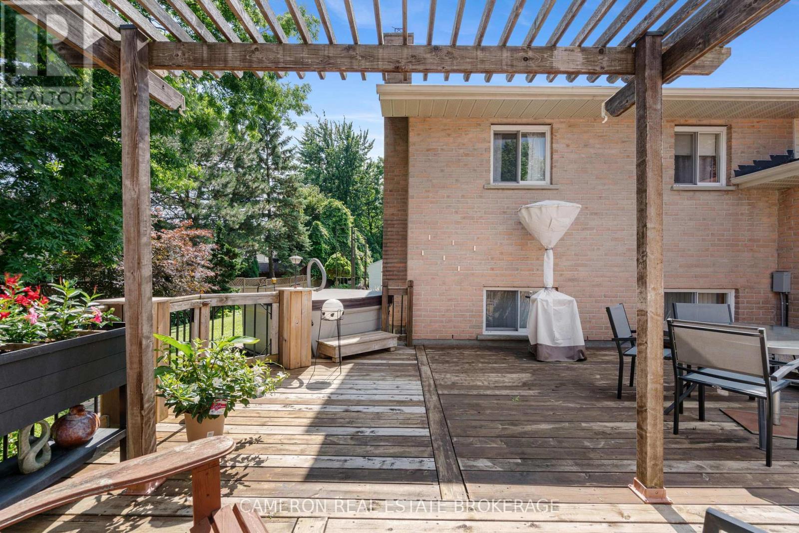 1344 STORMONT DRIVE - Image 32