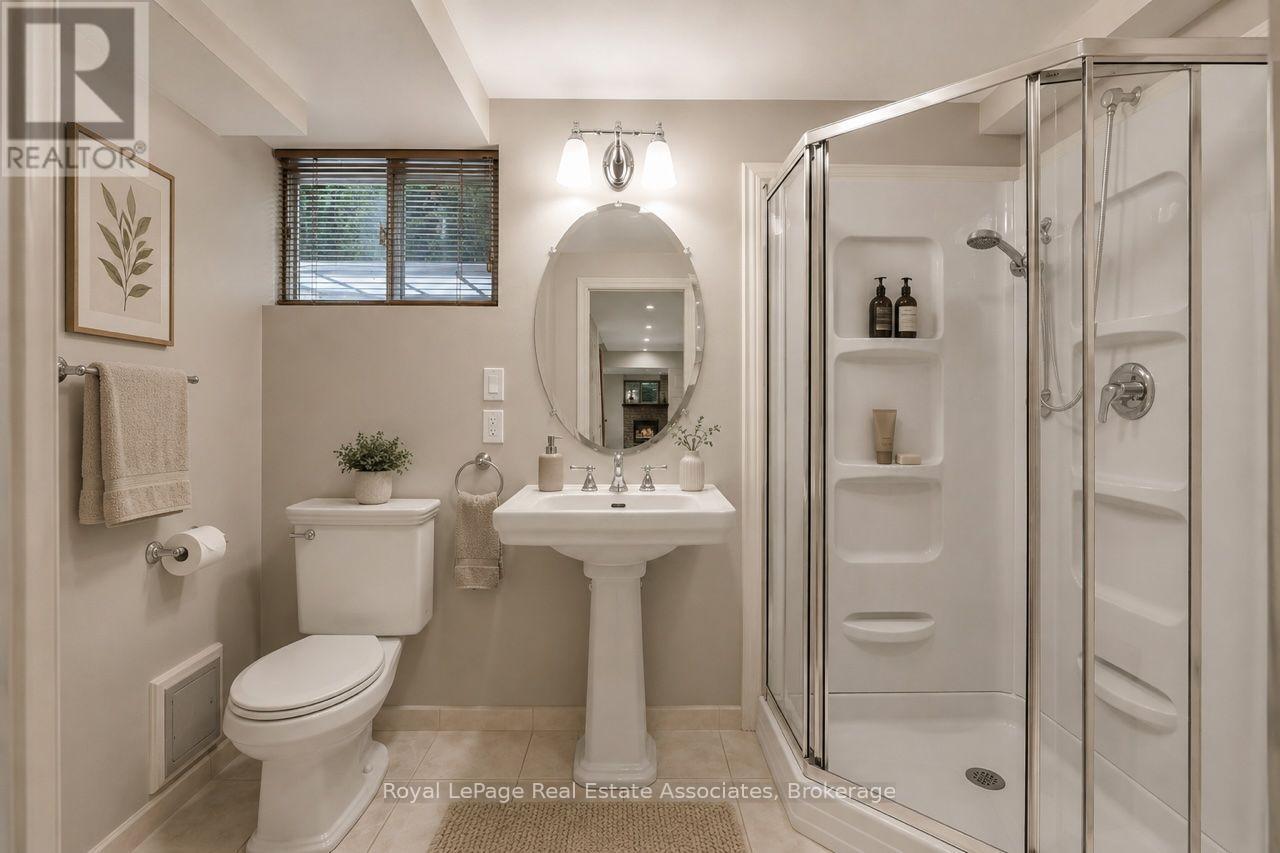2529 CLAYMORE CRESCENT - 39