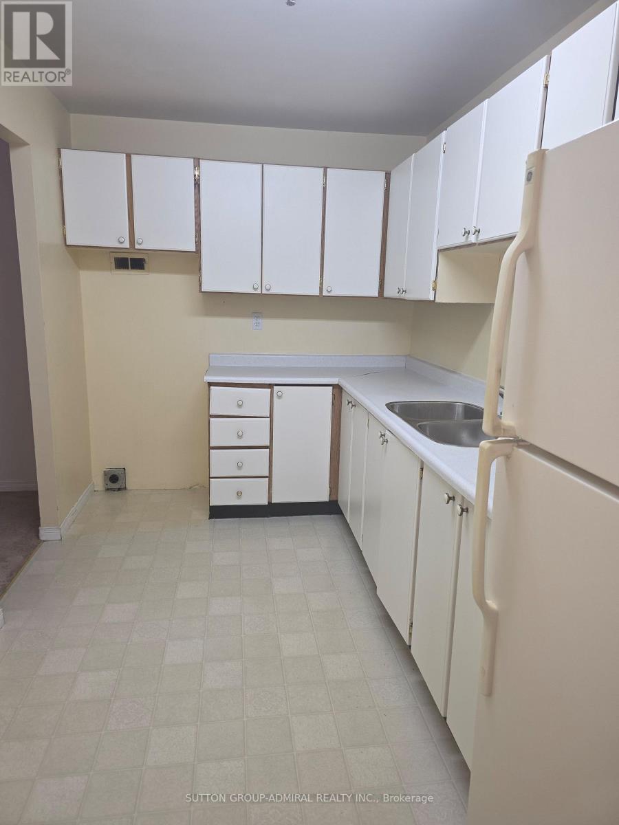#604 3955 PORTAGE ROAD - 7