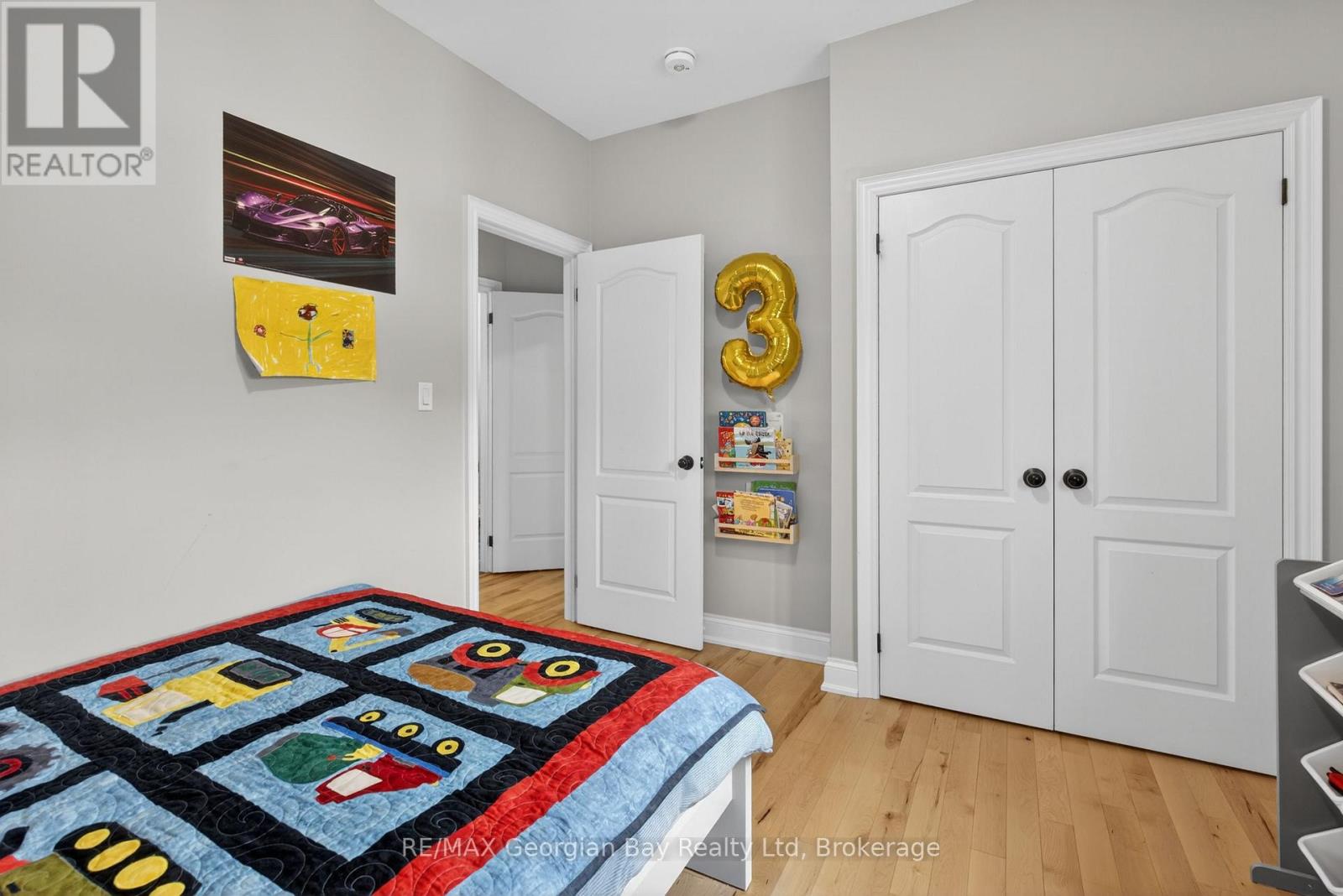 73 POLISH AVENUE - 20