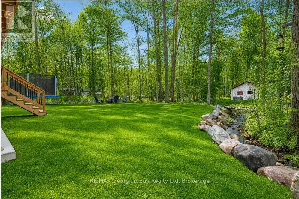 73 POLISH AVENUE - 34