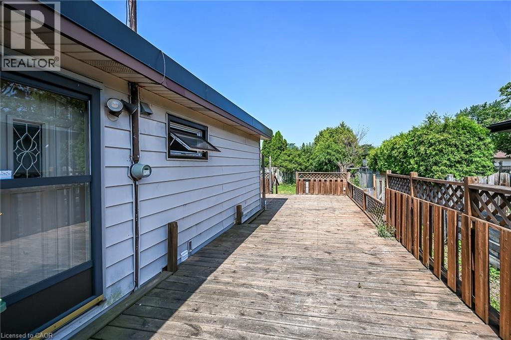 18 CORAL Drive - 37