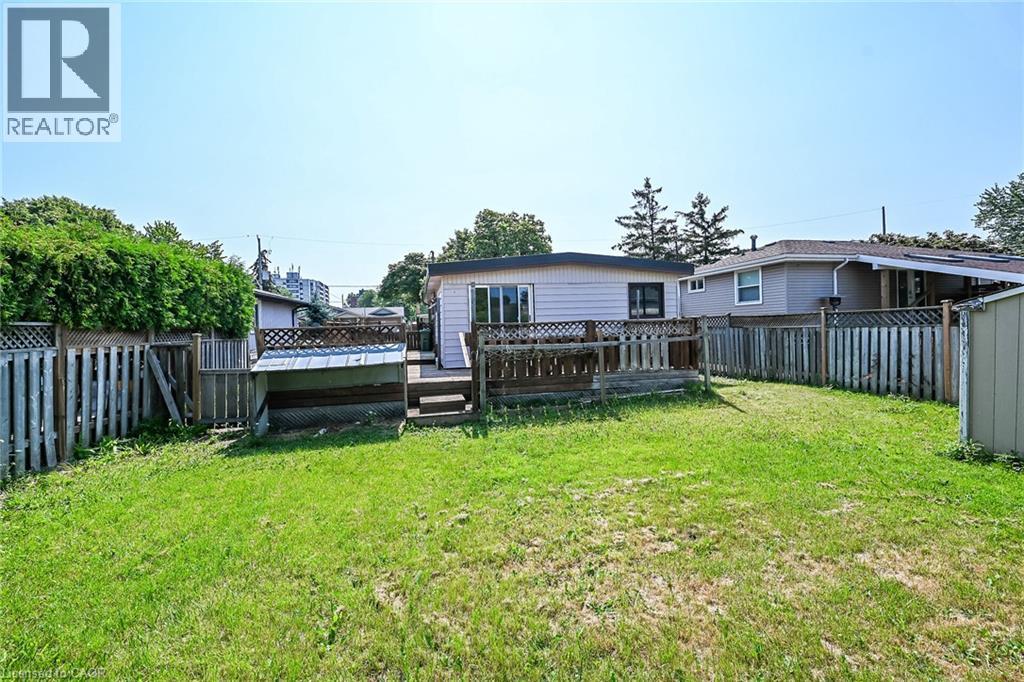 18 CORAL Drive - 41