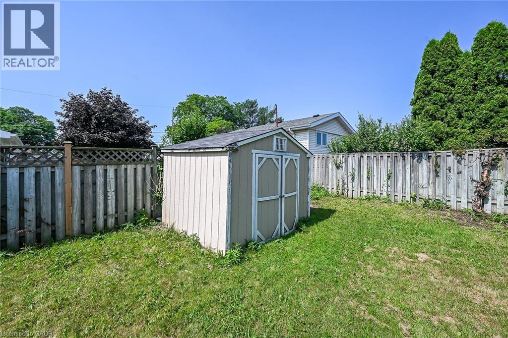18 CORAL Drive - 42