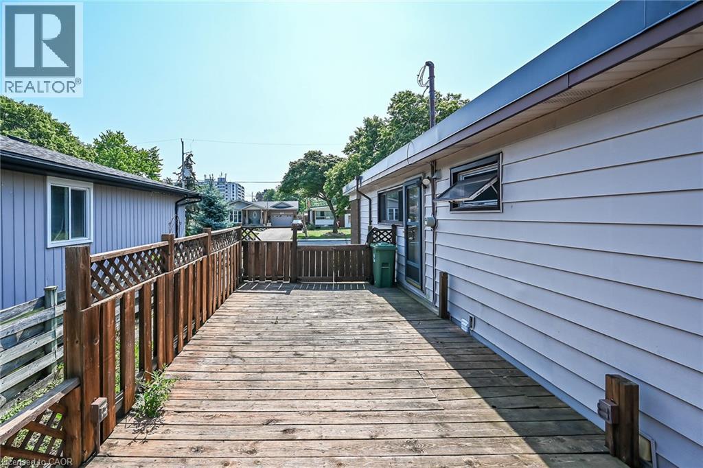 18 CORAL Drive - 47